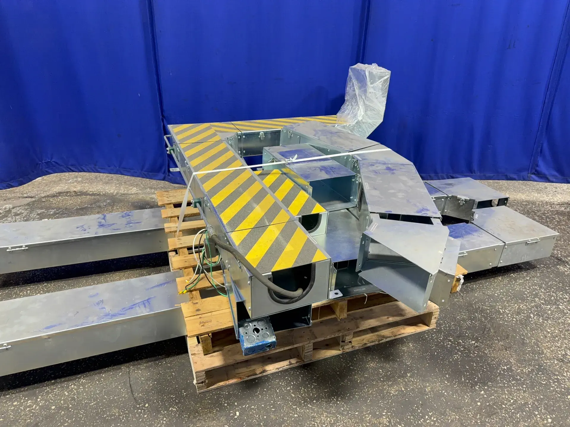 Used _UNKNOWN_ _UNKNOWN_ Conduits Ohio US | HGR 24 #1186225
