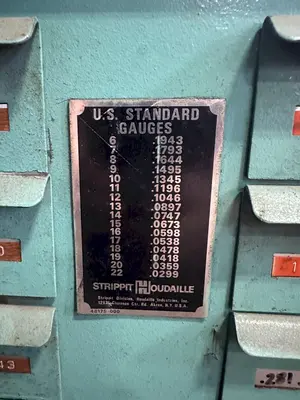STRIPPIT MODEL 30/30 PUNCH TOOLING & HOLDERS: STOCK #15900