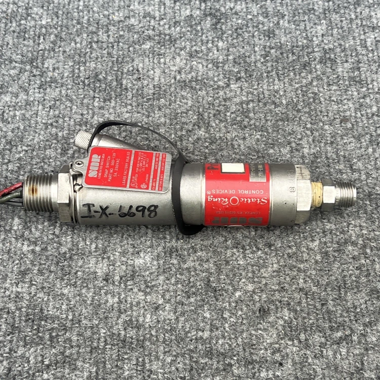 Used SOR Inc 9AH-EF5-A4-C1A Pressure Switches California US | Davliegogo LLC #1707008