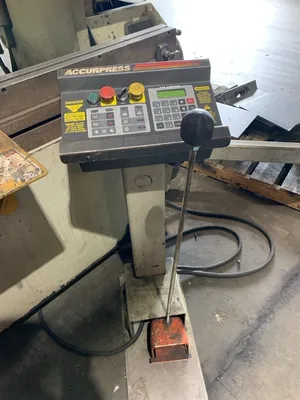 1999 ACCURPRESS 71308 Press Brakes-Hydraulic Power | Asset Exchange Corporation (2)