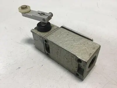 USED TELEMECANIQUE C2JK05