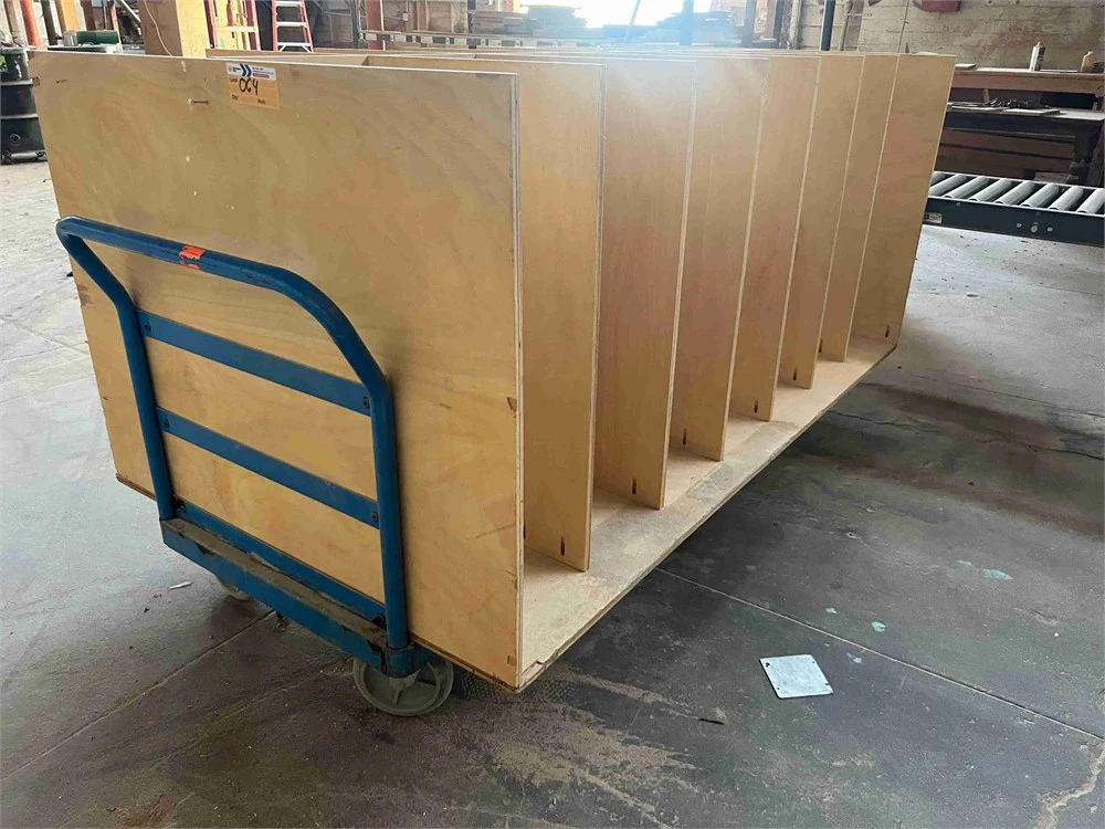Used _UNKNOWN_ _UNKNOWN_ Distribution and Warehouse Trolleys California US | MachineryMax #1321388