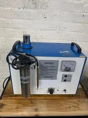 3543-300 SRA-350 H2O Hydrogen Welder for Soldering and Brazing – Includes 1 Torch