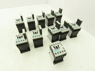 Siemens 3RH1140-1BB40 Auxiliary Contactor Size S00 4NO 600VAC 10A Lot Of 11