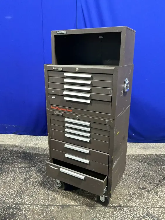 Used KENNEDY 2600B0218171 Cabinets Ohio US | HGR 24 #1260887