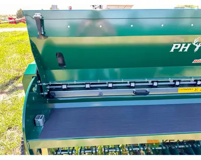 Used PH OUTDOORS _UNKNOWN_ No-Till Drills Iowa US | Keast Enterprises #1360386