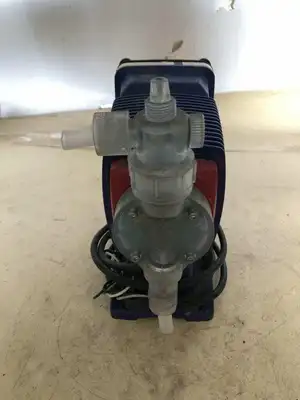 Walchem EKB30R1-VC Metering Pump 3.3GPH 30PSI 1-360SPM 115V