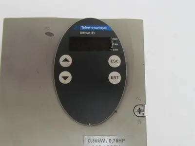 Schneider Variable Speed AC Drive Inverter 3-Phase 380/500V 3/4HP Altivar 31