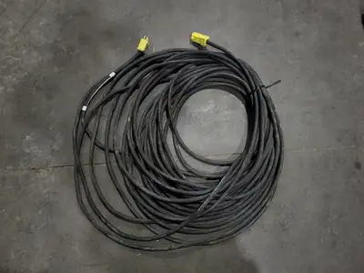 125 v 15a Power Extension Cord 120ft ea. Lot of 2