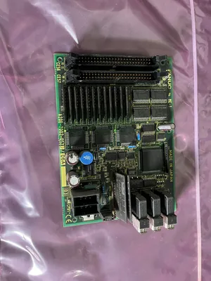 USED FANUC A02B-2002-0520