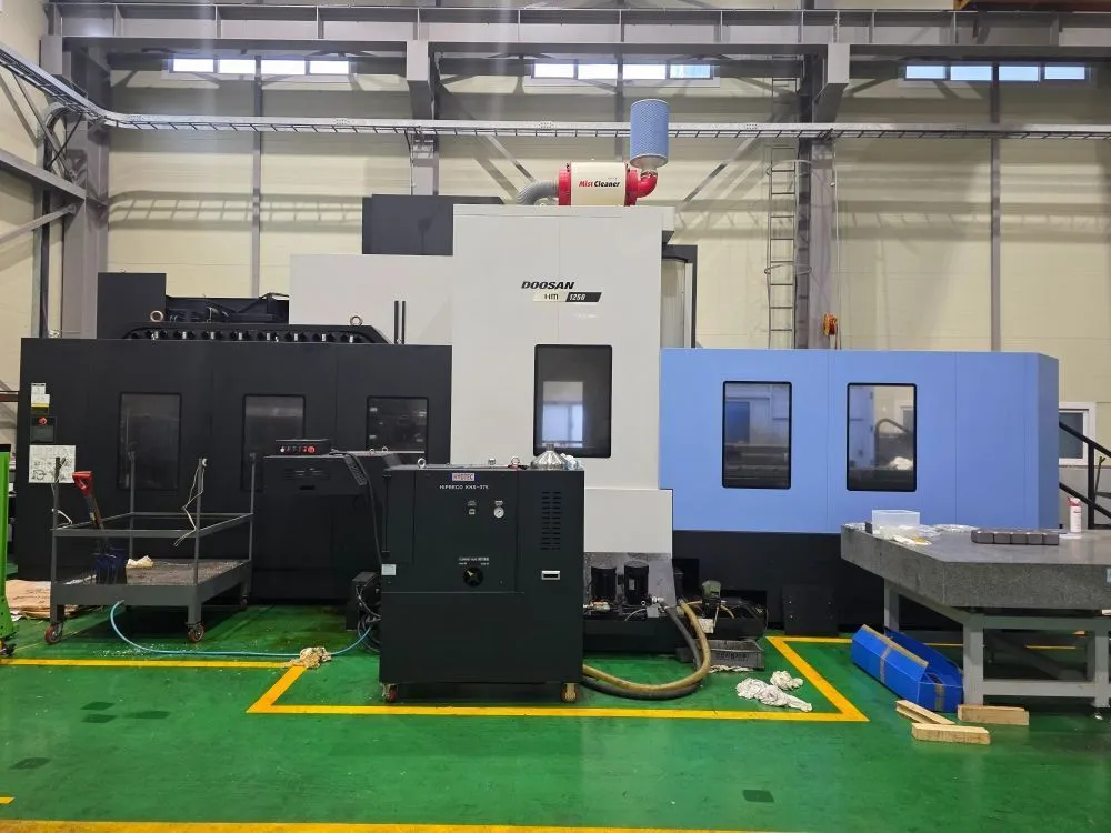 DOOSAN HM 1250 CNC HORIZONTAL MACHINING CENTER