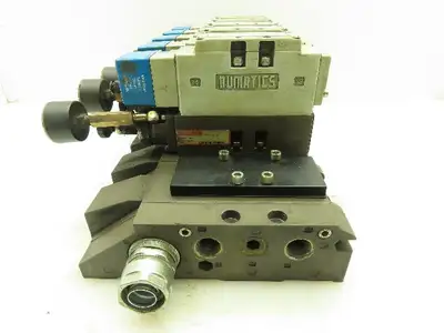 Numatic I23BA400MP00061 Pneumatic Solenoid Valve Assy 24V w/I23RS100JP00000 Reg.