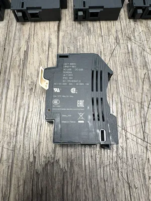 SCHNEIDER DF101 Electrical/PLC/Automation | ESS Industrial Equipment Sales (7)