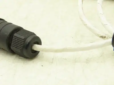 Omega OS137-1-V2 Infrared Temperature Sensor/Transmitter 0-100°C 12-24V