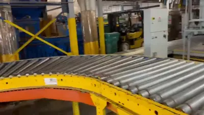 2003 Mckinley 3700 Flexo Folder Gluer | Corrugated Machinery Brokers (11)
