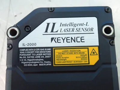 NEW 2019 KEYENCE IL2000
