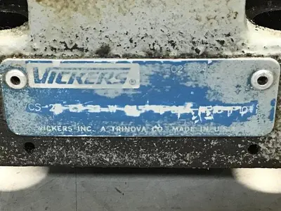 USED VICKERS CVCS25C1S2W24510S24AP10P10