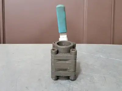 1" 2000 WOG Floating Ball Valve