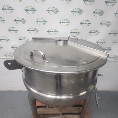 HAMILTON KETTLE 60 GAL. Steam, 1/2'' Jacketed. S#. B-7398 In stainless steel, on legs. # 1459