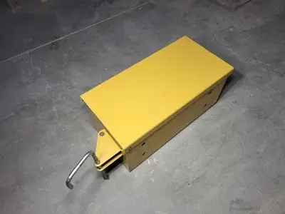 Tool Box 23" x 10" x 10"