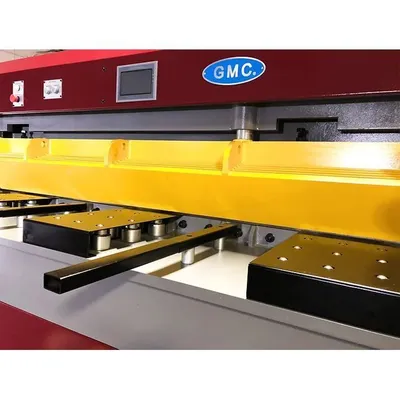 NEW GMC MACHINE TOOLS HS-0825E