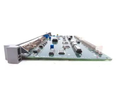 Mitsubishi BN634A703G51 CNC Printed Circuit Slot Rack Card PCB MW301A