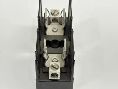 Used Cooper Bussmann J60060-1CR Terminal Blocks Michigan US | Maverick Industrial Sales #1394772