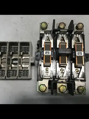 USED MITSUBISHI S-K220