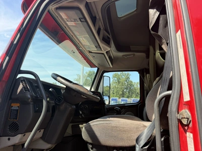 Used 2013 VOLVO VNL Conventional trucks Indiana US | Miedema Asset Management Group #1414634