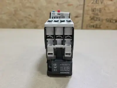 USED SIEMENS 3RT1026-1A