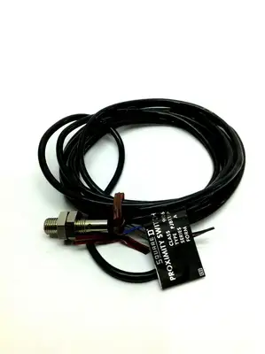 USED SQUARE D PROXIMITY SENSOR SWITCH 12-24VDC 200MA