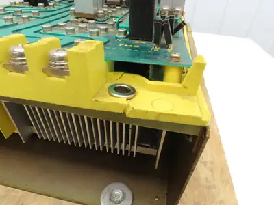 Fanuc A06B-6059-H222# H521 AC Spindle Servo Unit Has Cracks In Plastic READ Part