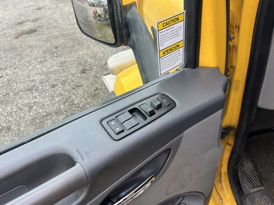 USED 2017 PETERBILT 567 6X4