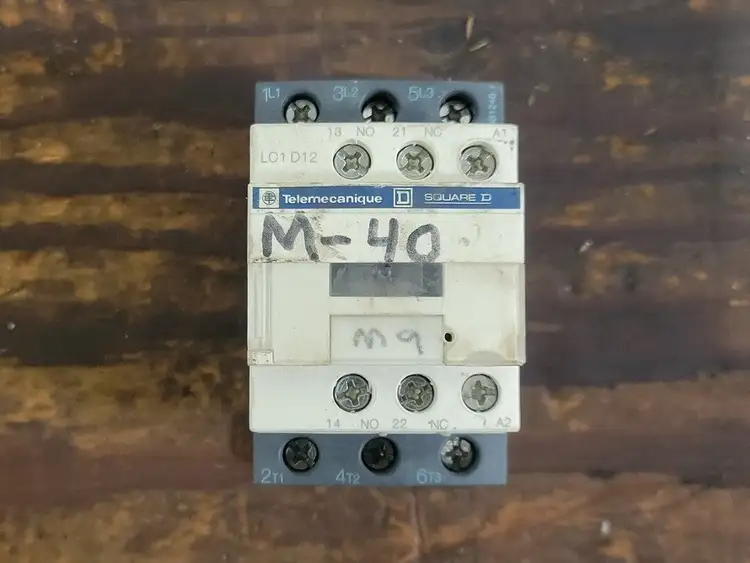 Used TELEMECANIQUE LC1D12 Switchgears British Columbia CA | Lenmark #242039