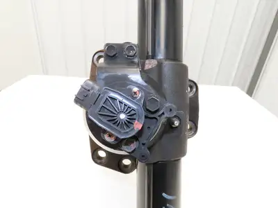 Toyota 8FBE15U Electric Forklift Dual-Wheel Rear Axle Assembly Off 8FBE15U *Read