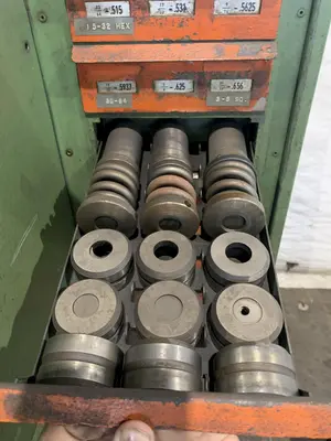 USED STRIPPIT 76001