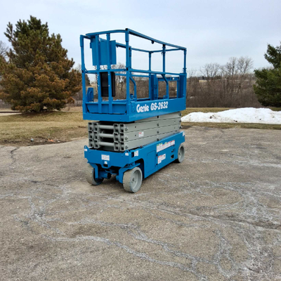 USED 2018 Genie GS-2632