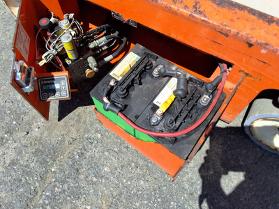 USED 2016 Snorkel S3219E