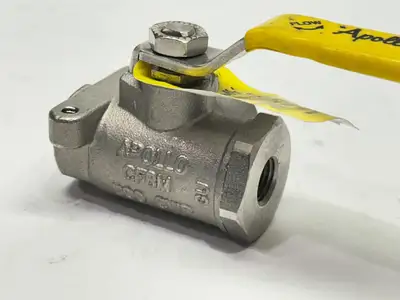 76-601-01A | Apollo  Ball Valve 3-Way CF8M 1/2" 800CWP - New – Open box