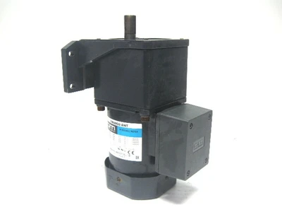 USED ORIENTAL MOTOR 5RK60GU-AWT