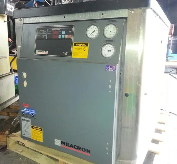 Used 2004 CINCINNATTI MCA-10A-RC Chillers Wisconsin US | Lemke Machinery Sales #305194