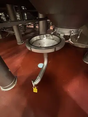 1995 MUELLER 16,600 GALLON Stainless Steel Tanks | Perry Equipment (4)