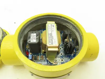Fluid Components 8-66/1"/4"U/S/WD/V/5181-X/RL15FTPVC/T Flow Switch 1-1/4" NPT