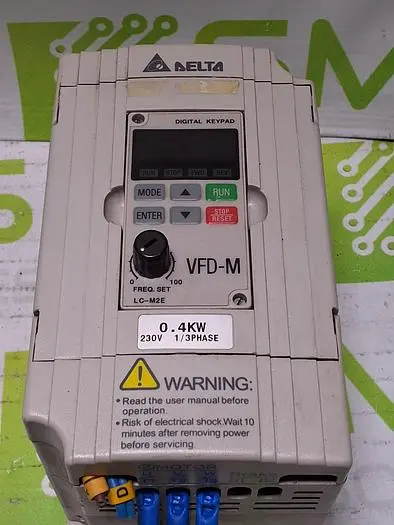 DELTA VFD004M21A INVERTER WITH VFD-M DIGITAL KEYPAD PANEL