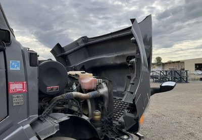 USED 2014 VOLVO VNL 6X4