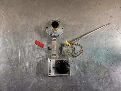 4000 BTU/HR Thermostat Control Valve w/ Gas Regulator