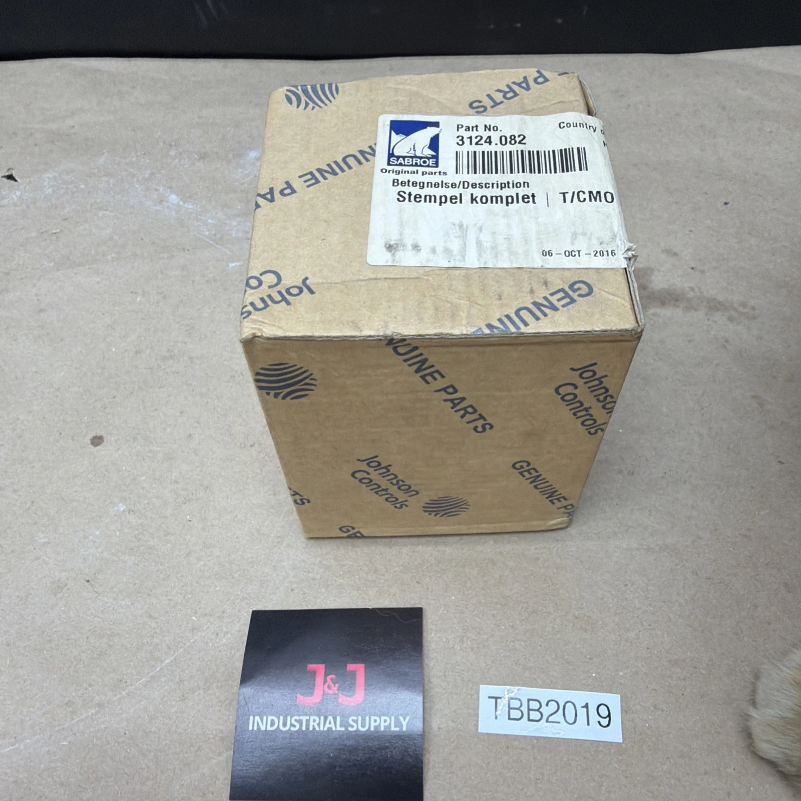 NEW Johnson Controls 3124.082