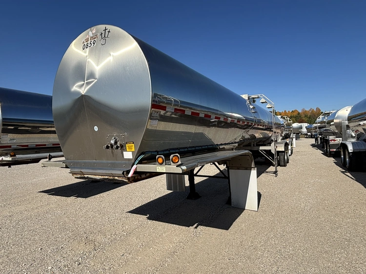 Used 2018 TREMCAR MILK TANKER TRAILER Liquid Supply Trailers Michigan US | Miedema Asset Management Group #1709538