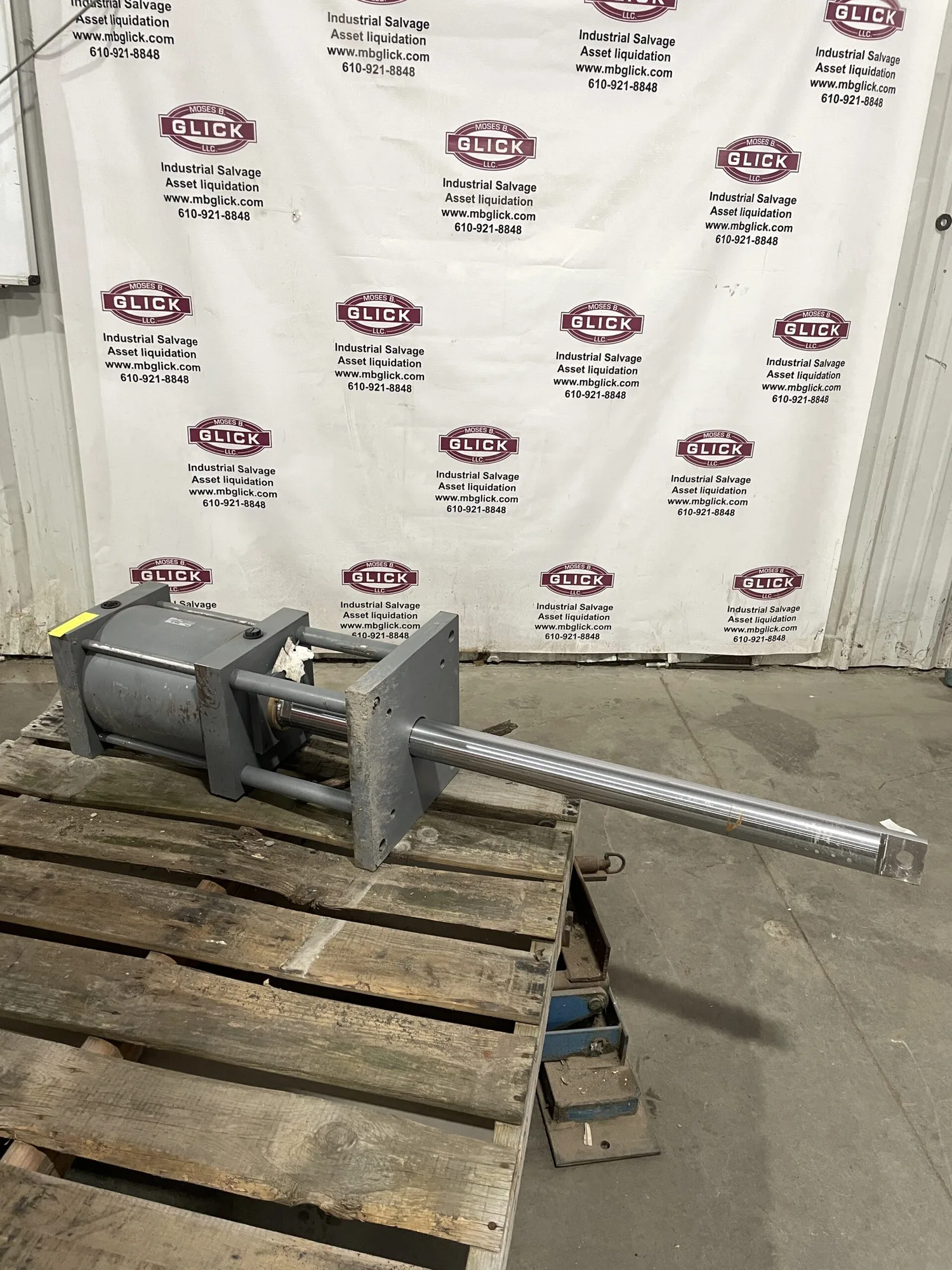 Miller AV-53BXN-10.00-9.000-0300-N11-9 Pneumatic Air Cylinder 10” Bore 9” Stroke