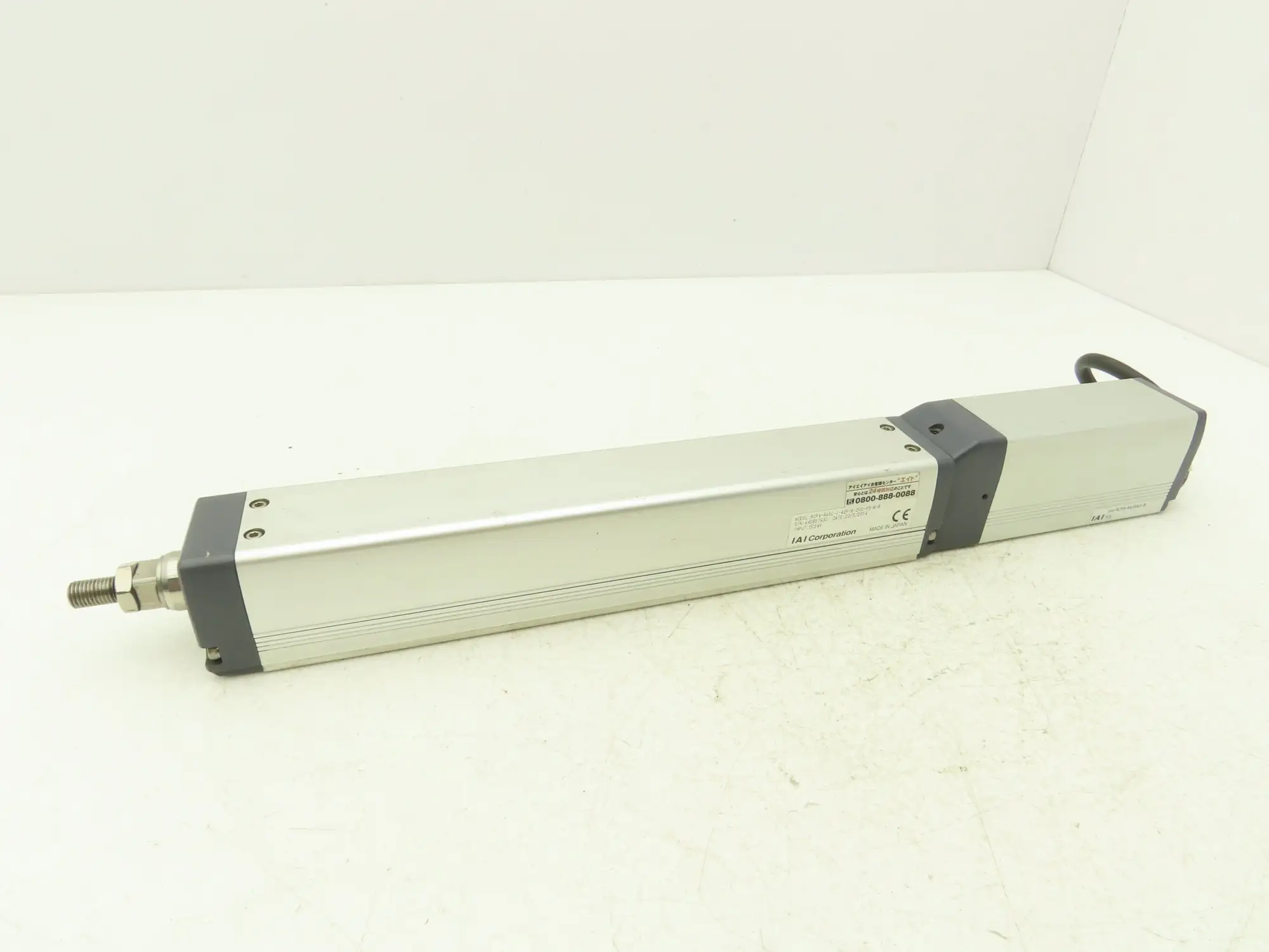 IAI RCP4-RA5C-I-42P-6-200-P3-M-B Motorized Ball Screw Robo Cylinder 200mm Stroke